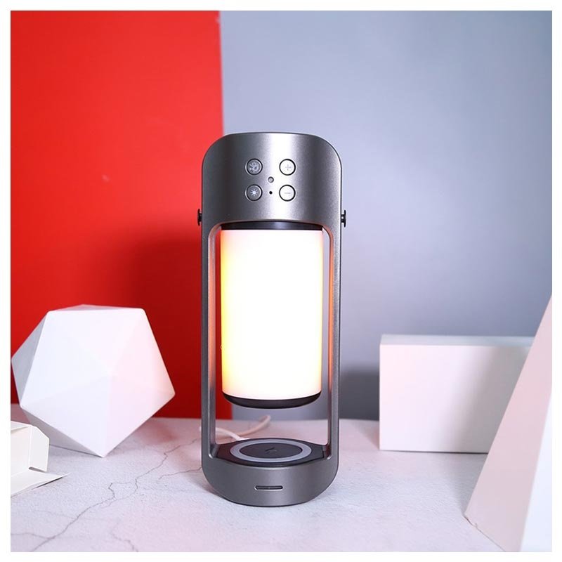 Bluetooth speaker with flaming light