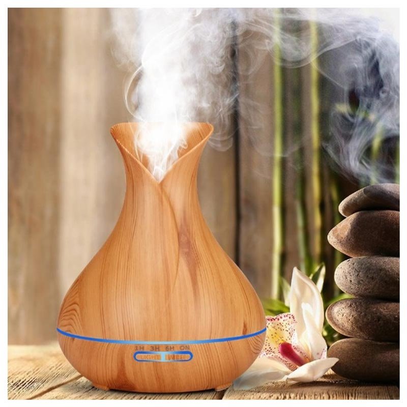 Air humidifier designed as tree