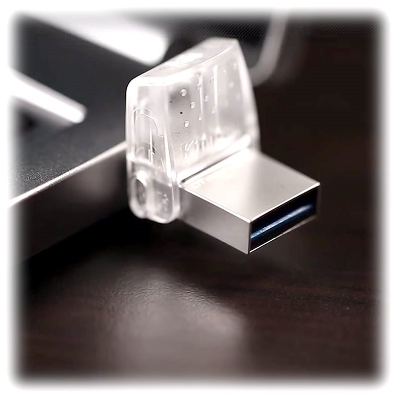 DataTraveler microDuo flash drive - Kingston
