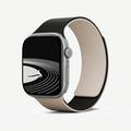 Apple Watch (42/44/SE/45/46/49mm) MOFT Snap Duo Strap - White / Black