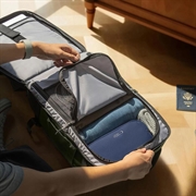 Tech-Protect Defender S70 24L Travel Laptop Cabin Backpack - Ryanair/Wizz Air - 40x30x20cm - Army Green