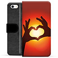 iPhone 5/5S/SE Premium Wallet Case - Heart Silhouette